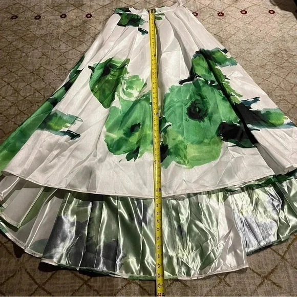 NEW Samuel Dong Hi Low Floral Skirt Womens Small White Green Size Medium M - Picture 9 of 9